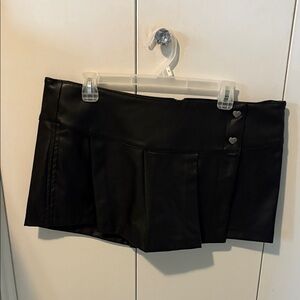 Celebrity Pink Black Women's Skorts with Heart Buttons